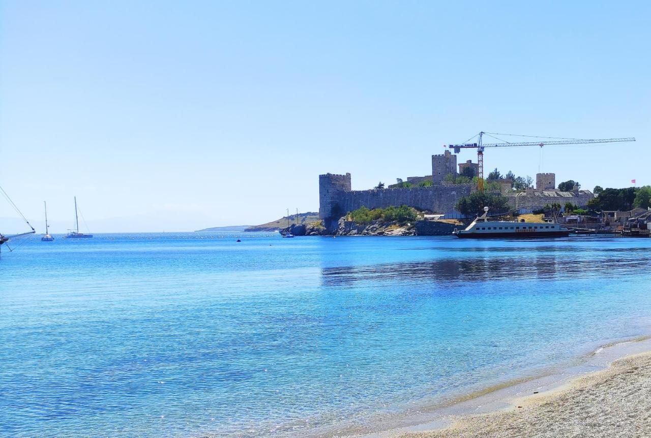 Central, Cozy, 15 Min Walk To The Beach, Fast Wi-Fi, Free Parking, 4Ppl Bodrum Luaran gambar