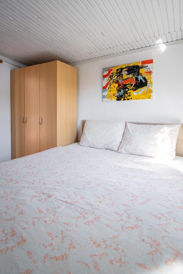 Central, Cozy, 15 Min Walk To The Beach, Fast Wi-Fi, Free Parking, 4Ppl Bodrum Luaran gambar